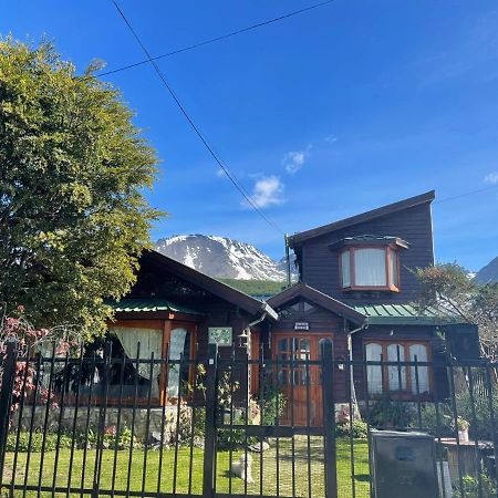 Ulen Bed & Breakfast Ushuaia Dış mekan fotoğraf